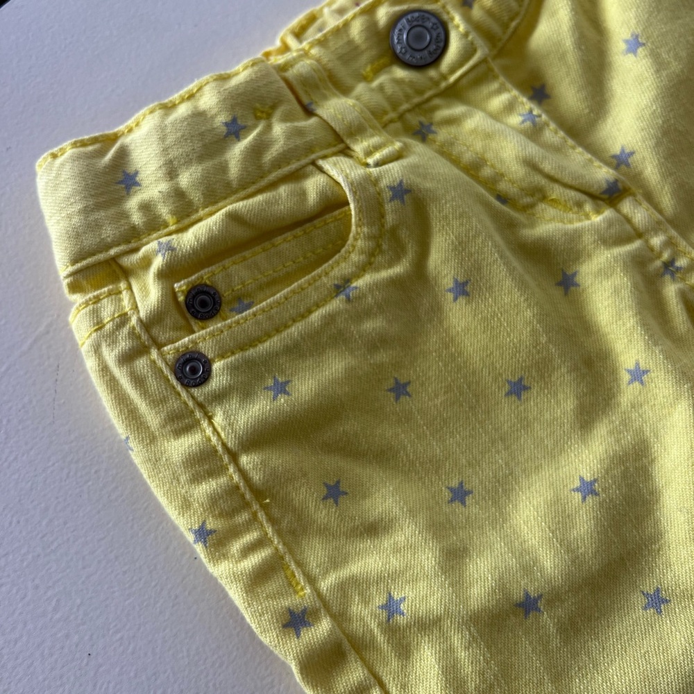 Mini Boden Yellow Star-Print Kids Jeans 2T - Picture 3 of 5